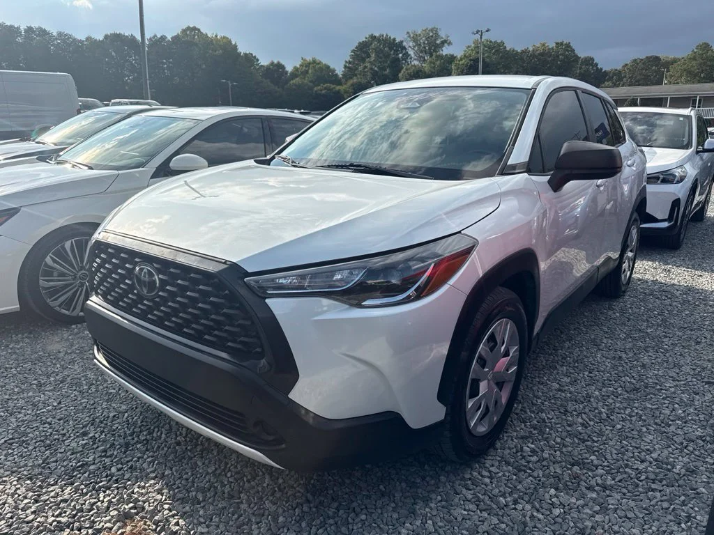Used 2023 Beige Toyota L image 1