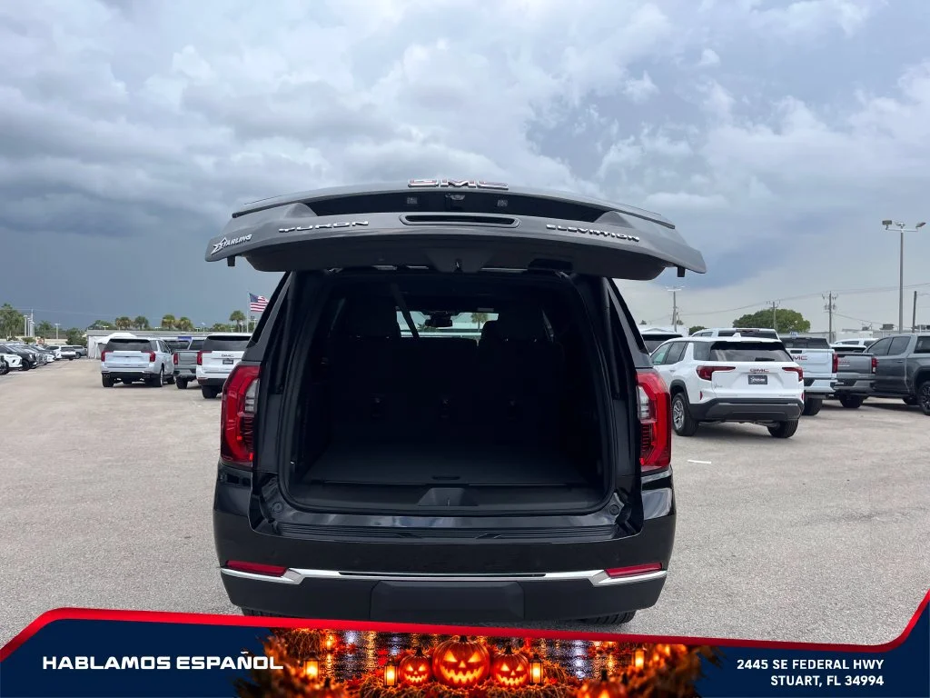 New 2026 Onyx Black GMC Elevation image 17