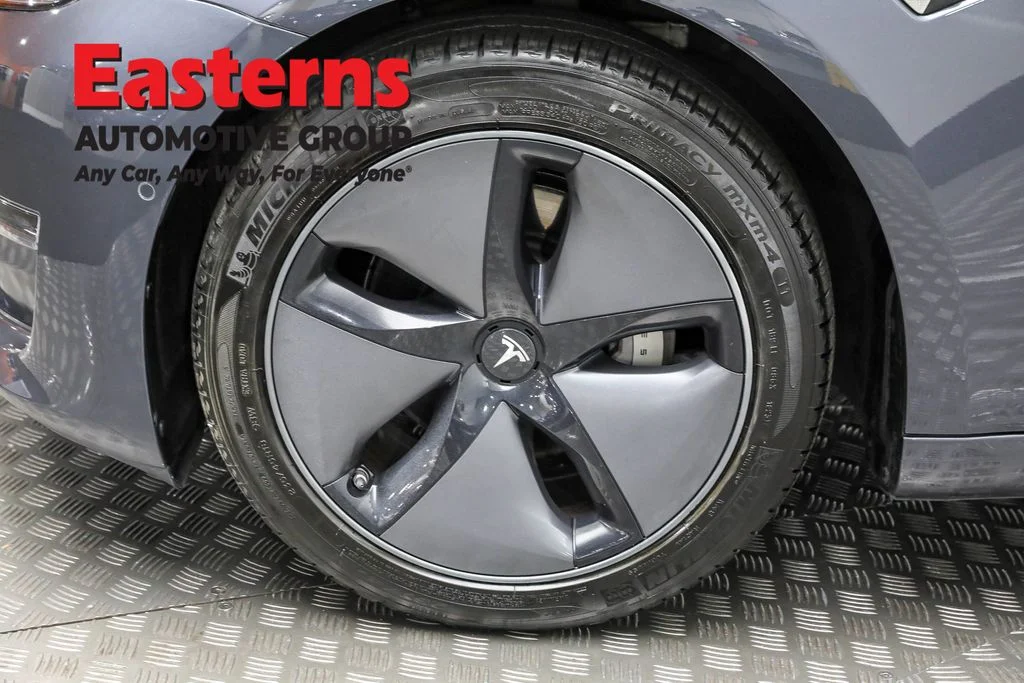 Used 2019 Gray Tesla Long Range image 29
