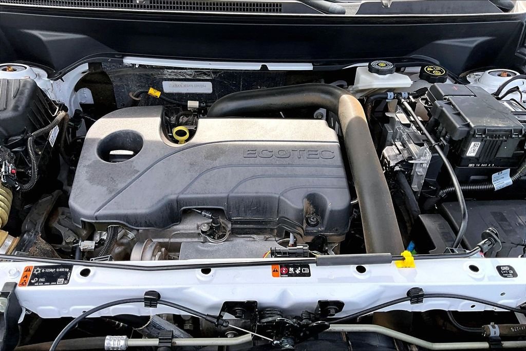 Used 2023 White GMC Denali image 9