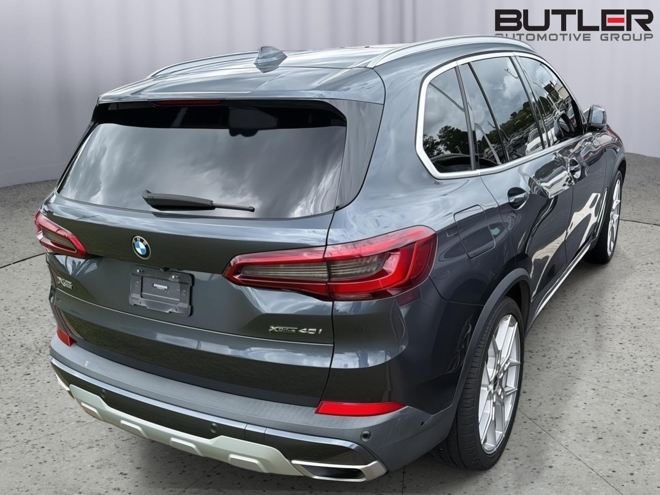 Used 2019 GRAY BMW xDrive40i image 8
