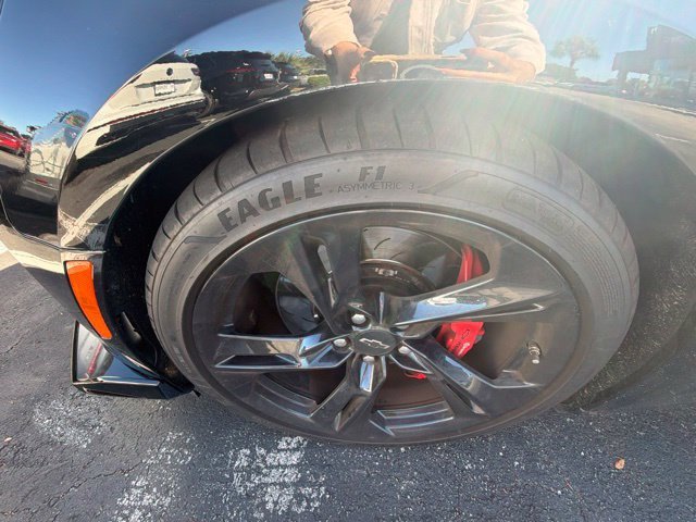 Used 2020 Black Chevrolet 2SS image 13