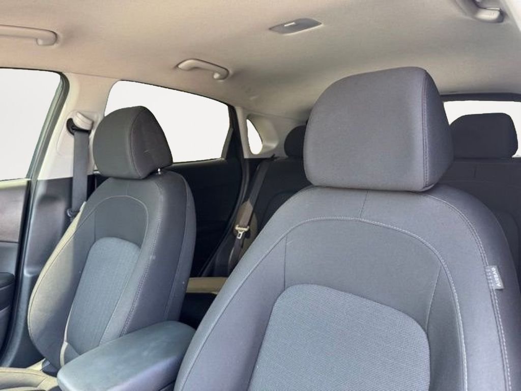 Used 2022 Thunder Gray Hyundai SEL image 19
