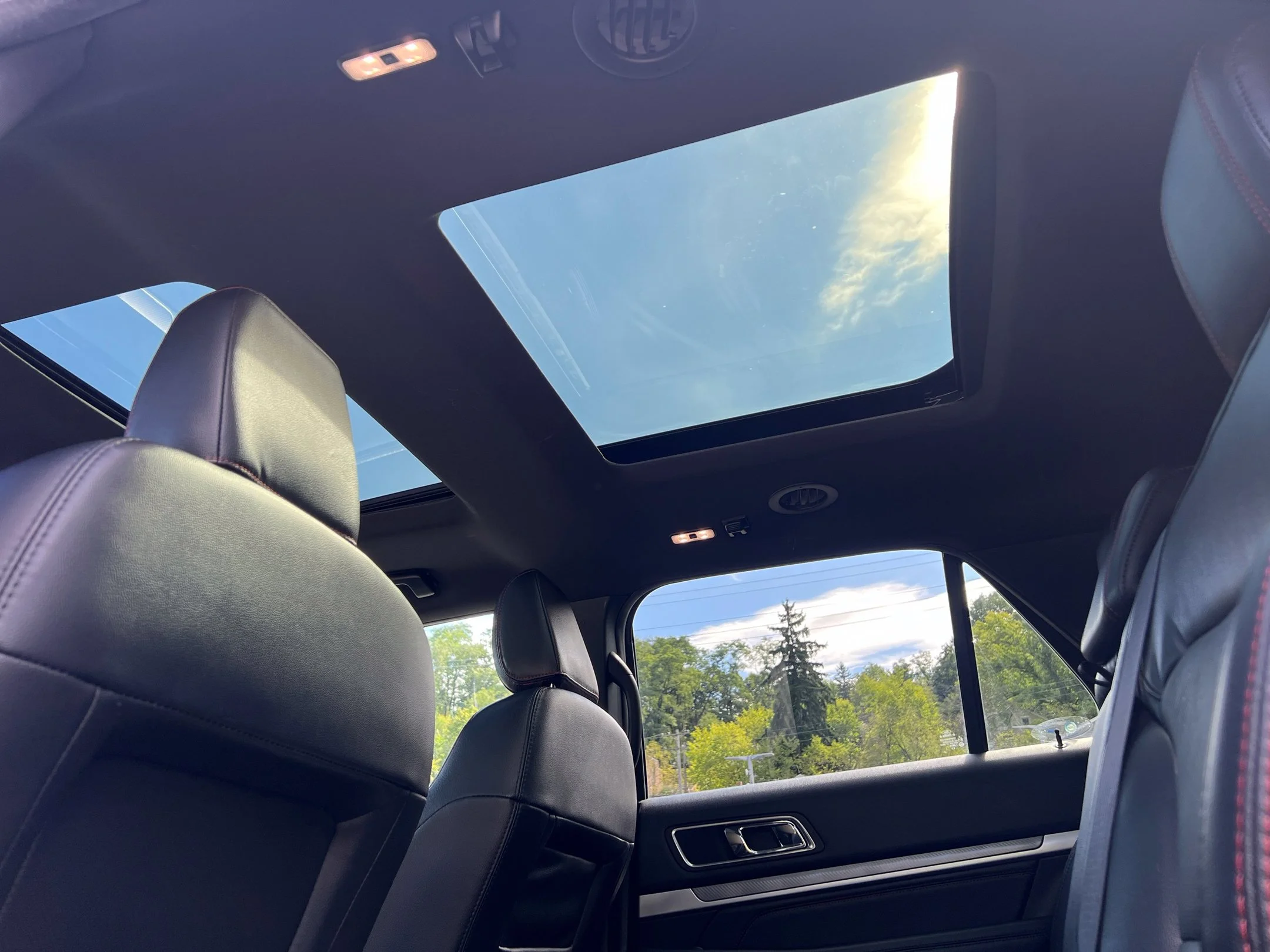 Used 2019 White Ford Sport image 28