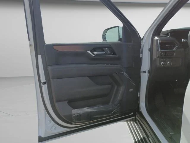 2026 GMC Yukon Denali - Photo 27