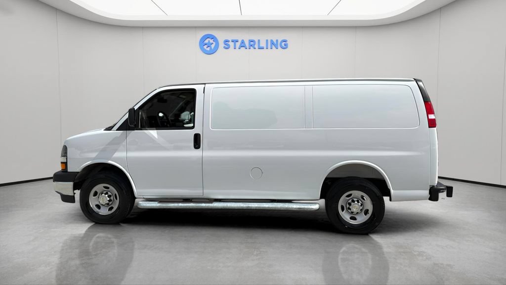 Certified Used 2025 Summit White Chevrolet WT image 4