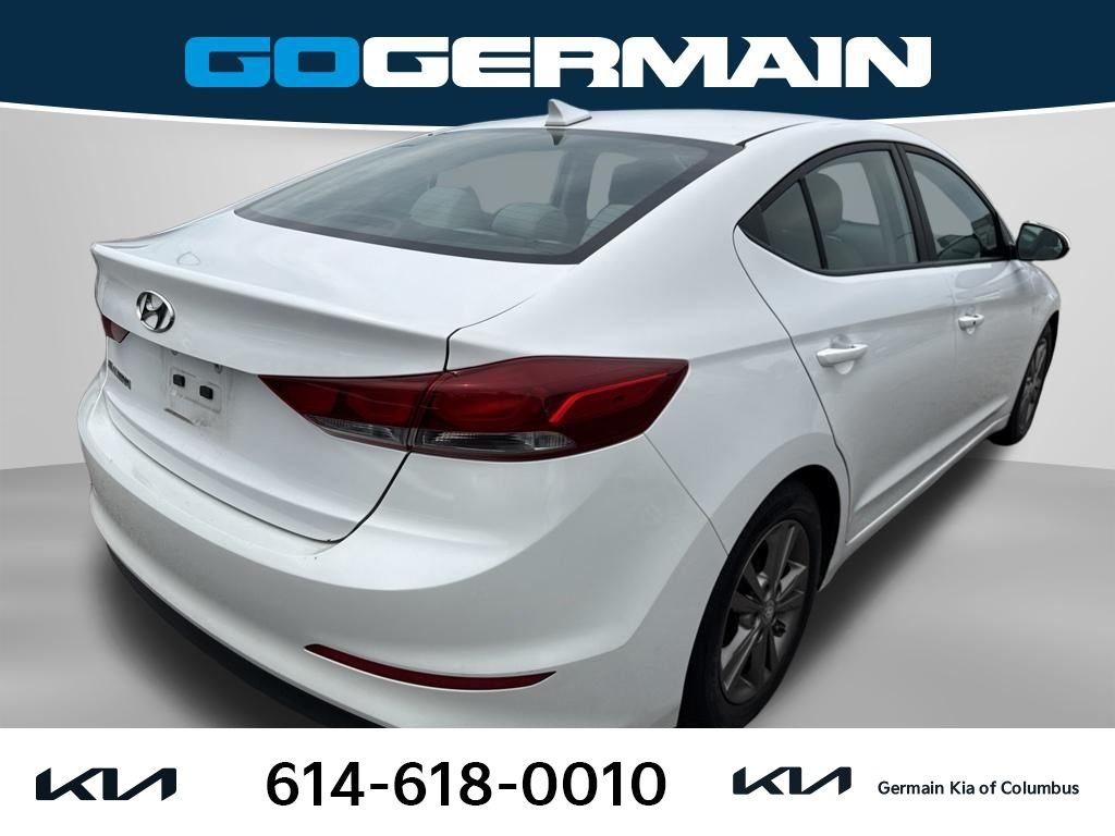 Used 2017 White Hyundai SE image 4