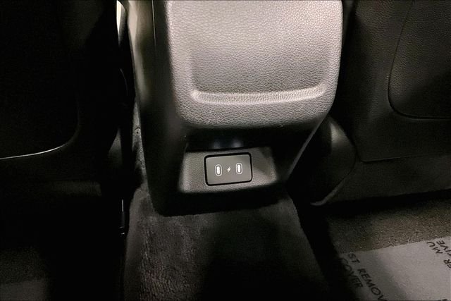 Used 2025 Snow White Pearl Kia GT-Line image 31