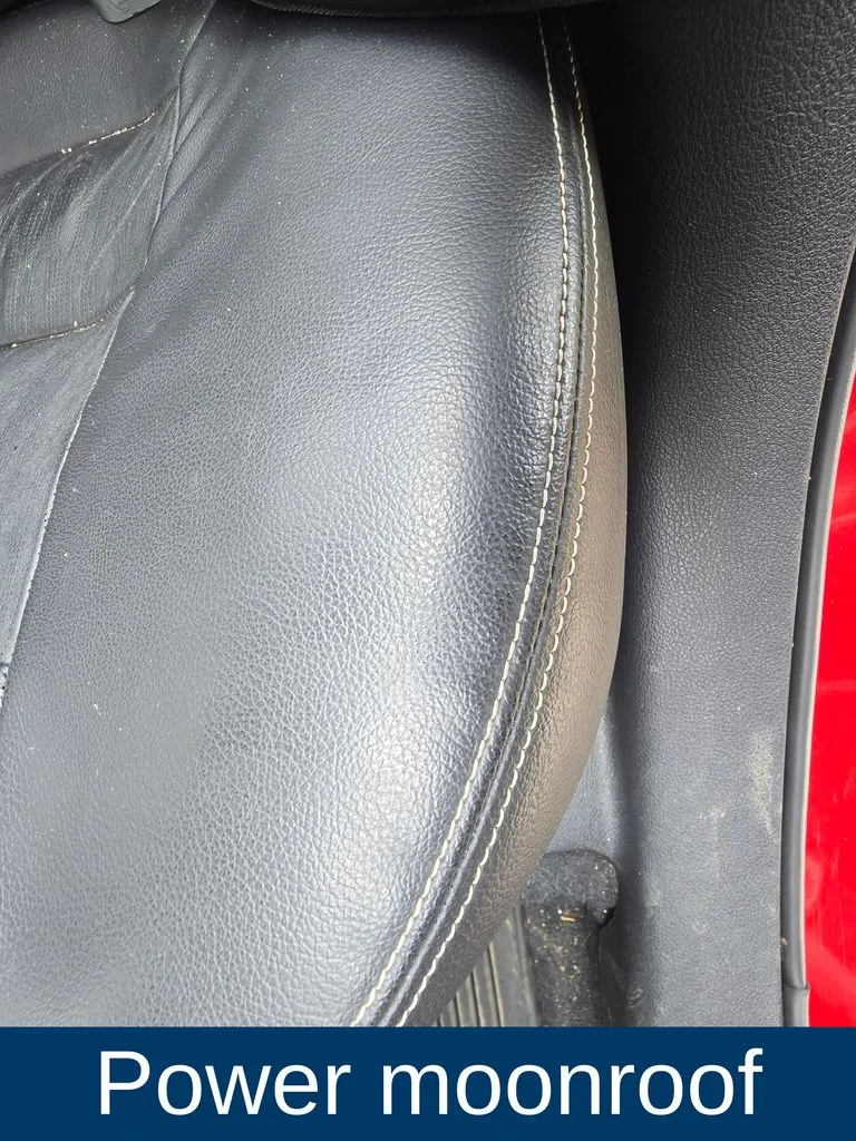 Used 2019 Red Nissan 2.5 SL image 13