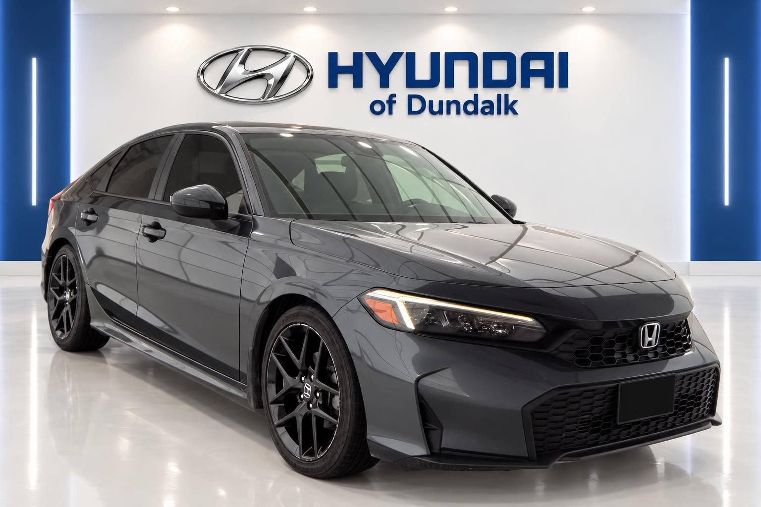 Used 2025 Gray Honda Sport image 3
