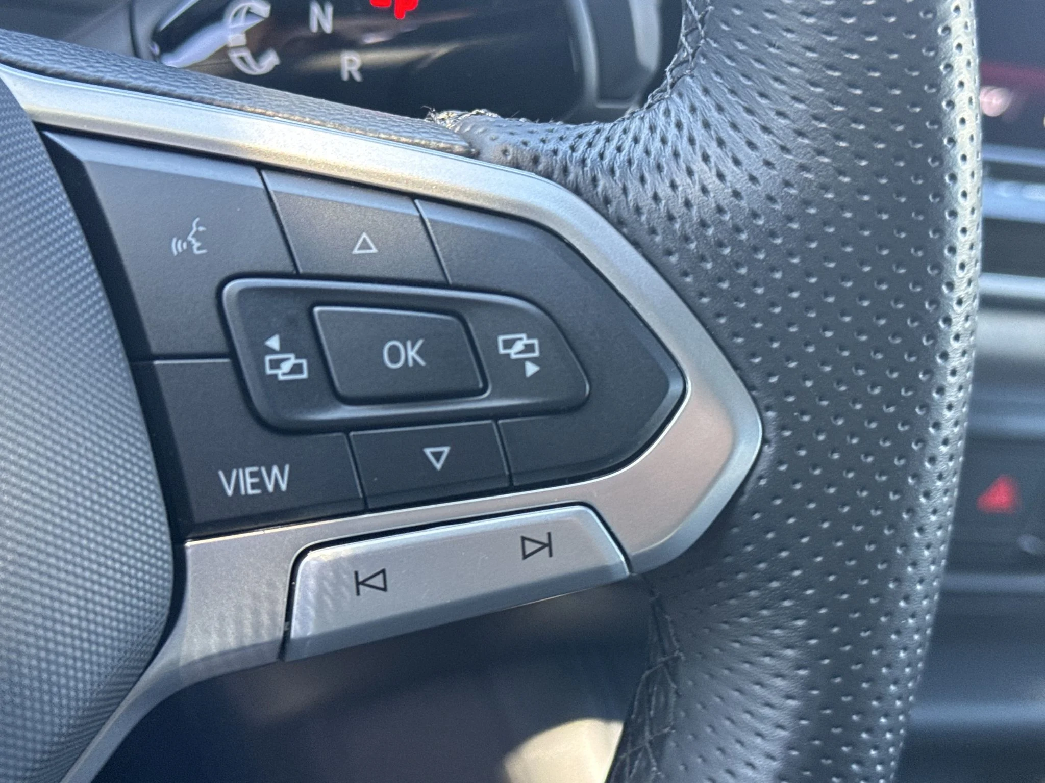 Used 2026 Platinum Gray Metallic Volkswagen SE R-Line Black image 18