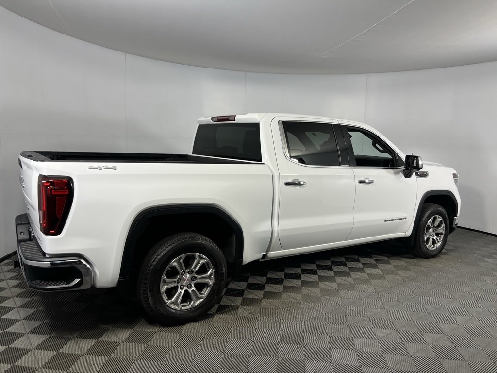 2024 Gmc Sierra 1500 SLT photo 3