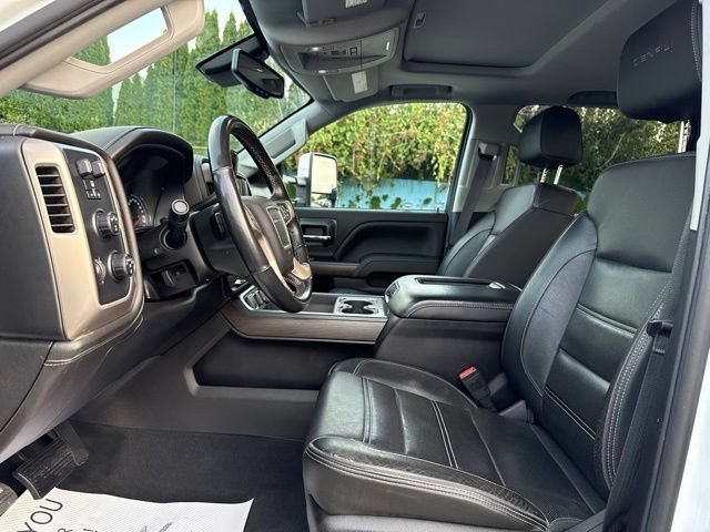Used 2019 Summit White GMC Denali image 24
