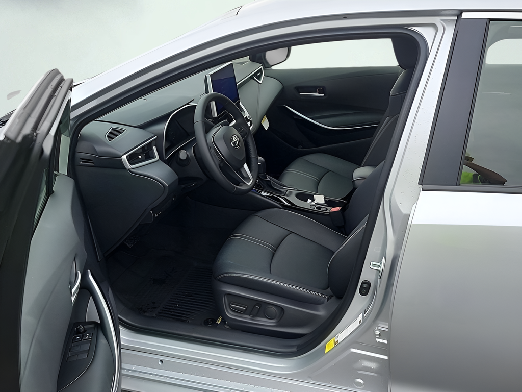 2026 Toyota Corolla XLE - Photo 9