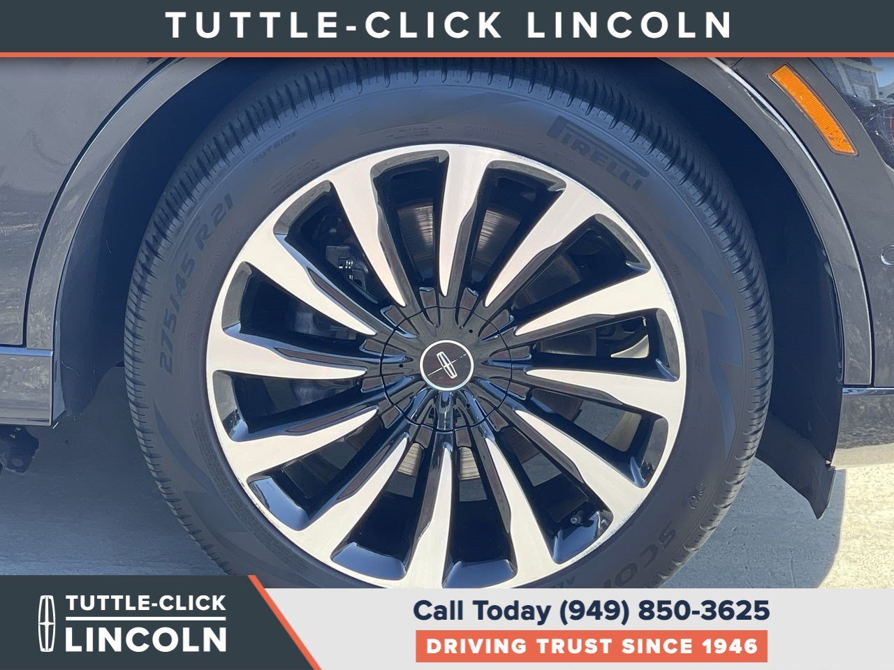 Certified Used 2022 Black Lincoln Black Label Grand Touring image 10