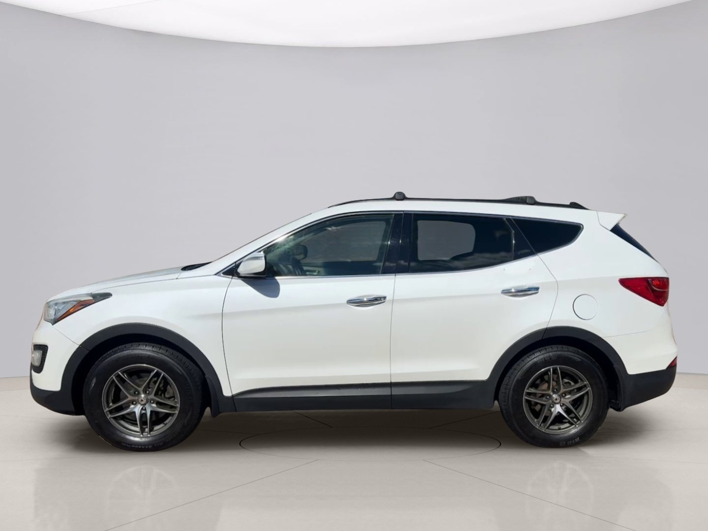 Used 2013 White Hyundai SPORT AWD image 2