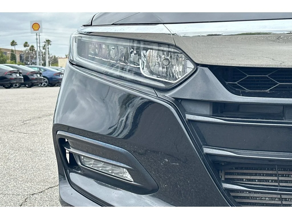 Used 2018 Crystal Black Pearl Honda EX-L 2.0T image 8