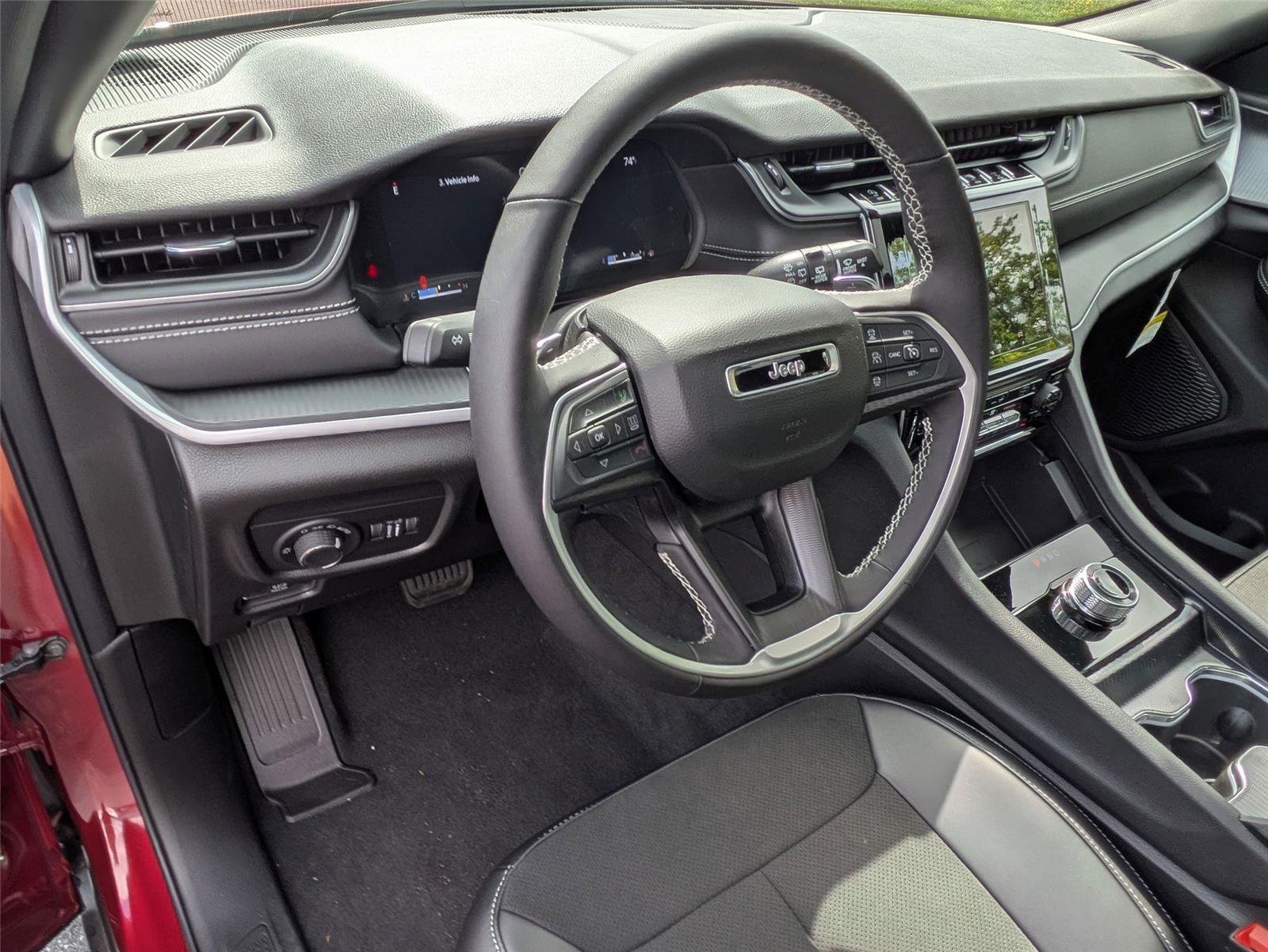 2025 Jeep Grand Cherokee L Altitude - Photo 10