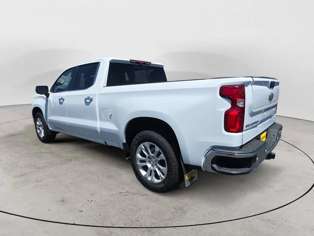 Used 2023 Summit White Chevrolet LTZ image 7
