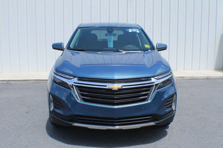 Used 2024 Lakeshore Blue Metallic Chevrolet LT image 15