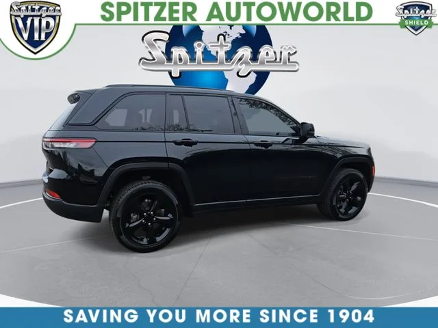 Used 2023 Black Jeep Altitude X image 8