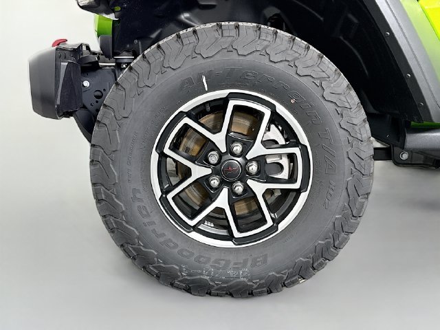 New 2025 Mojito Clear-Coat Exterior Paint Jeep Rubicon image 28