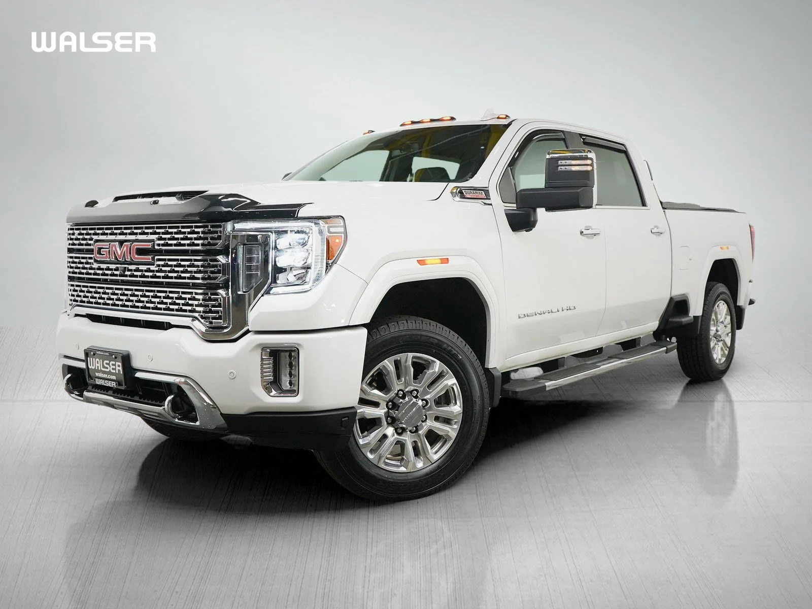 2023 GMC Sierra 4WD Crew Cab Standard Box Denali's photo