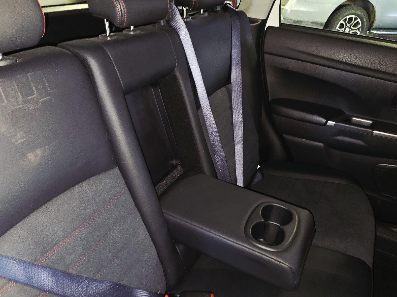Used 2024 White Diamond Mitsubishi ES image 50