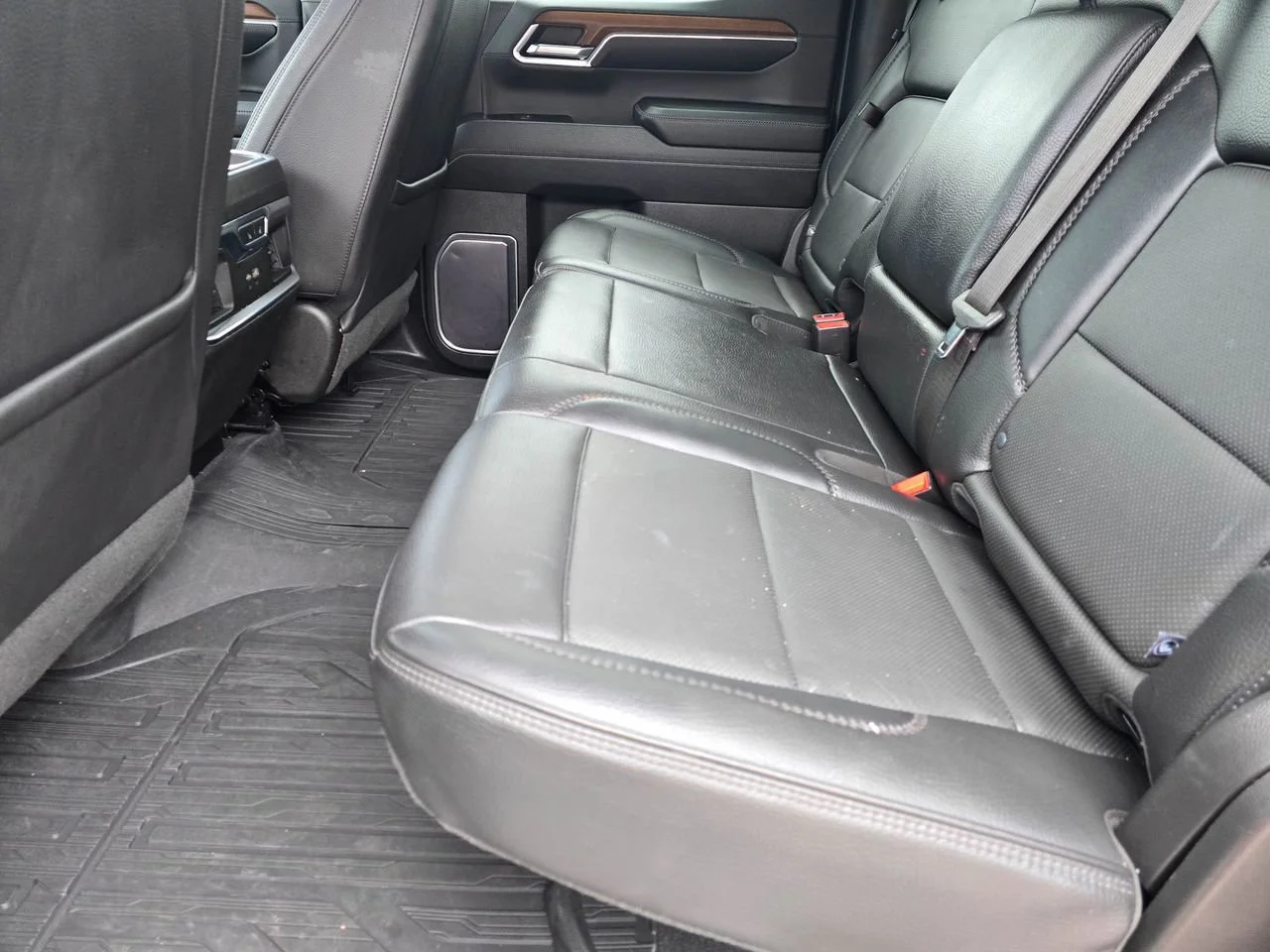 Used 2023 Onyx Black GMC Denali image 11