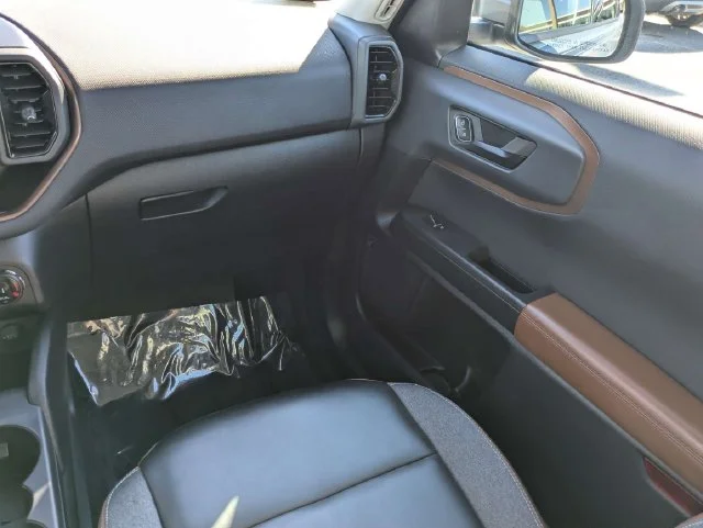 Certified Used 2024 Azure Gray Metallic Ford Outer Banks image 17