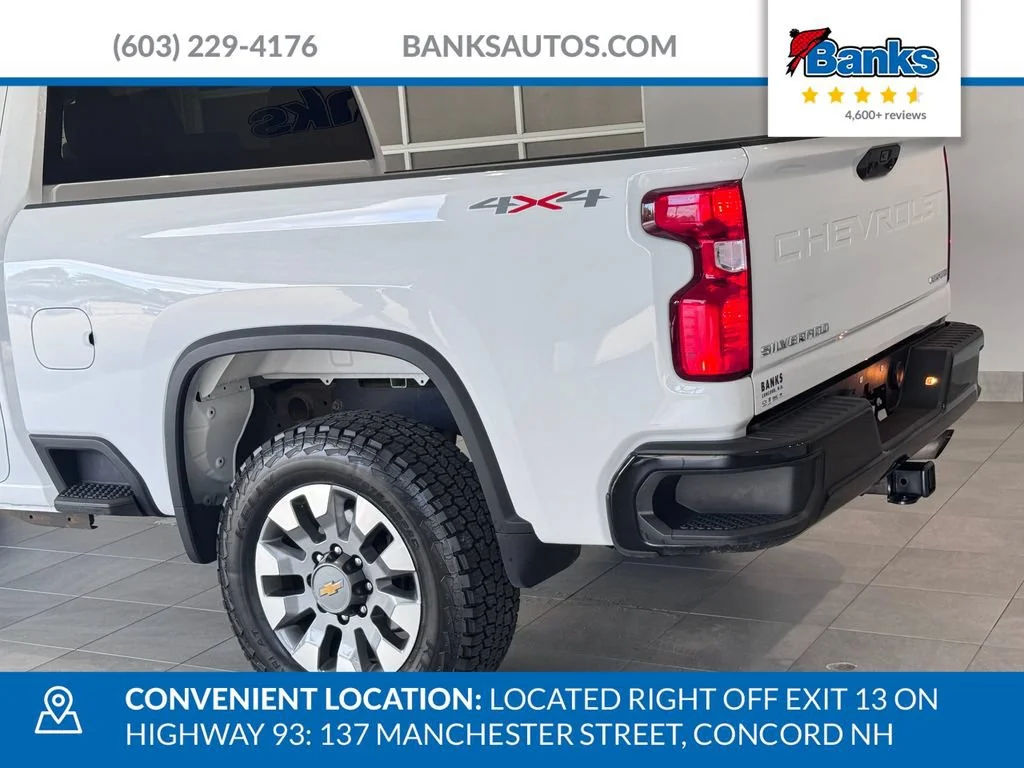 2024 Chevrolet Silverado 2500HD Custom - Photo 6