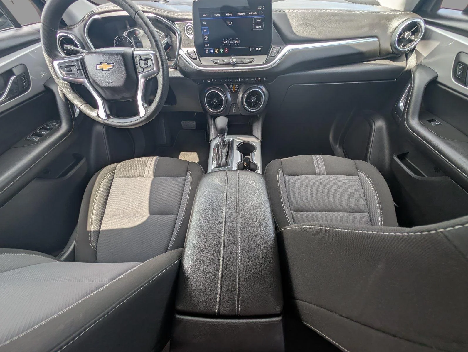 Used 2025 Black Chevrolet 2LT image 35