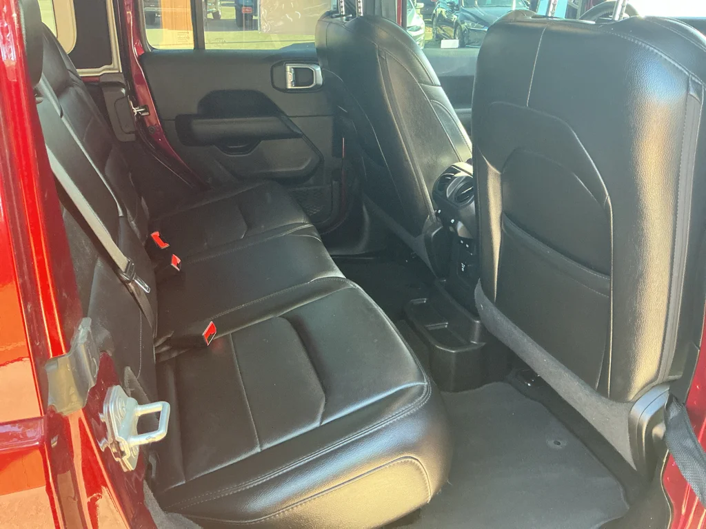 Used 2021 Snazzberry Pearl Jeep Unlimited Altitude image 14