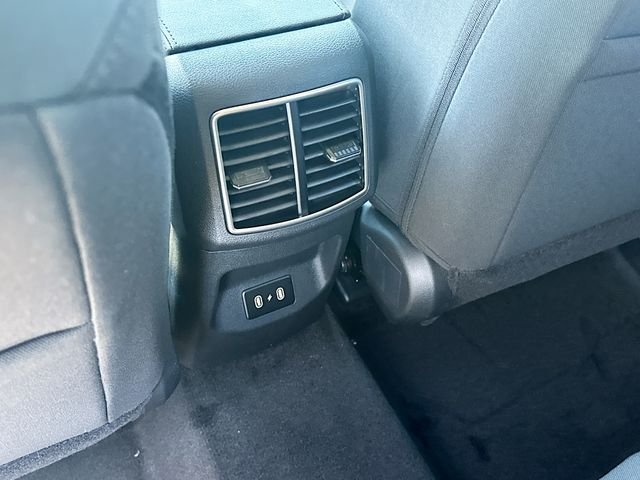 New 2026 Fusion Black Kia LX image 23