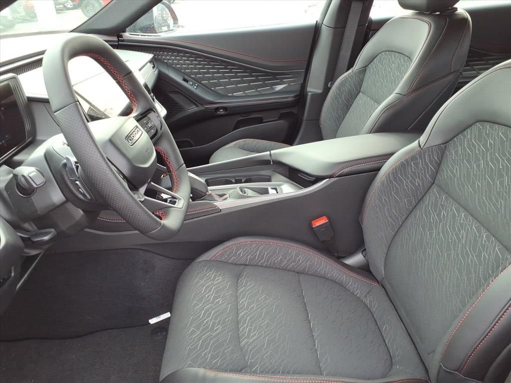 New 2026 Diamond Black Crystal Pearlcoat Dodge R/T image 12