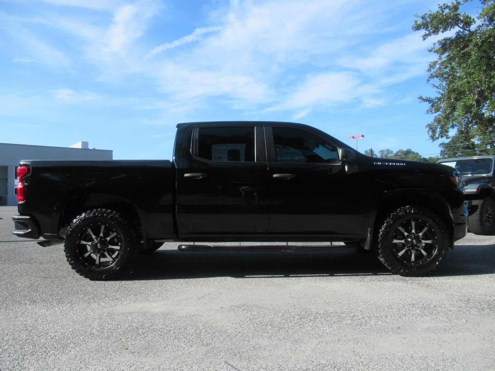 Used 2022 Black Chevrolet Custom image 2