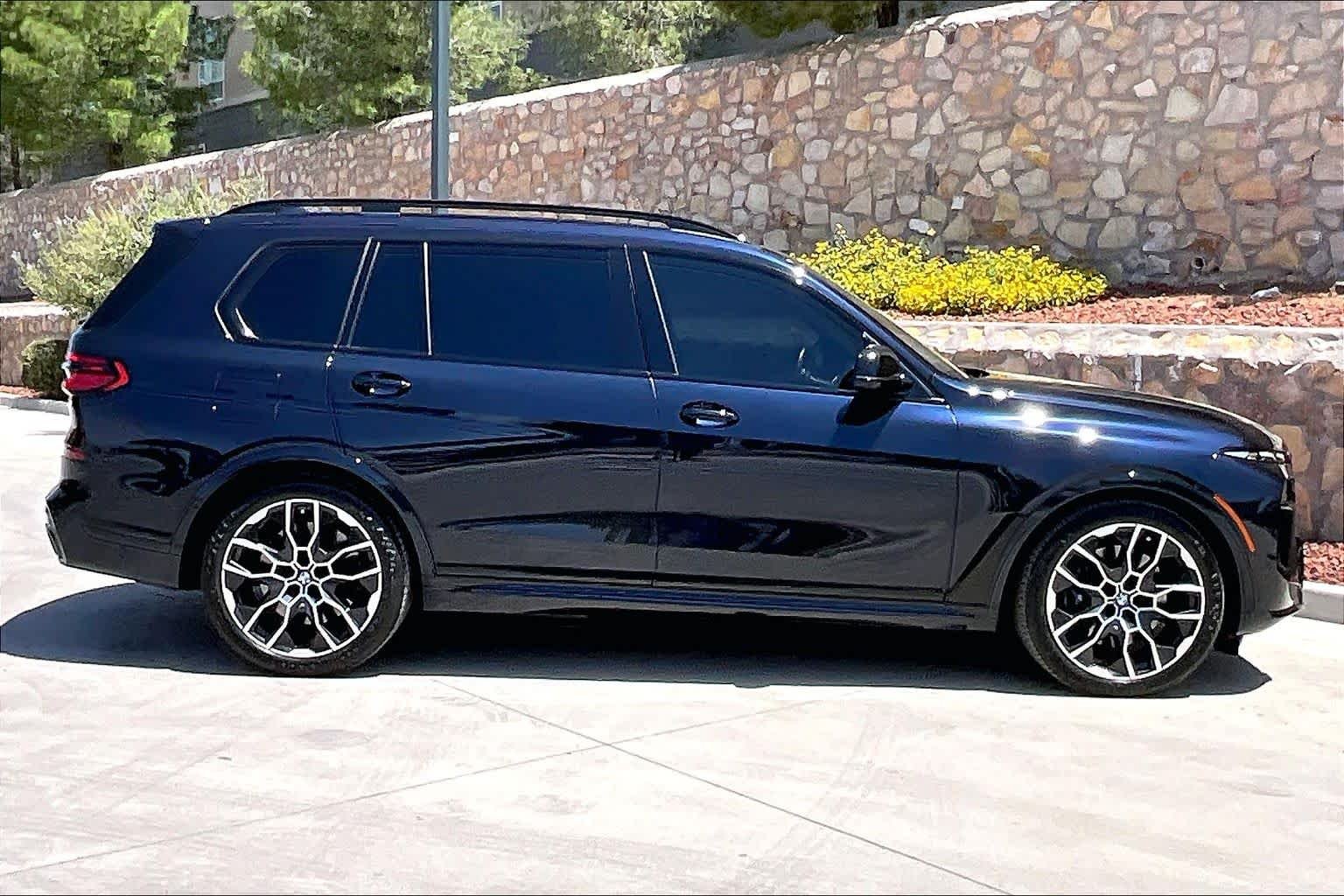 Pre-Owned 2024 BMW X7 M60i M60i