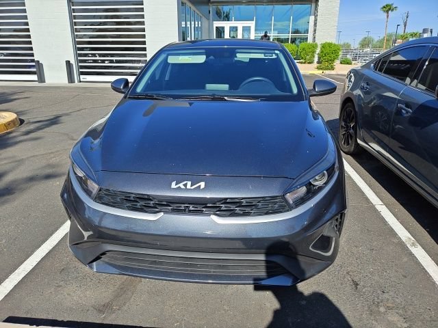 Certified Used 2023 Gravity Gray Kia LXS image 5