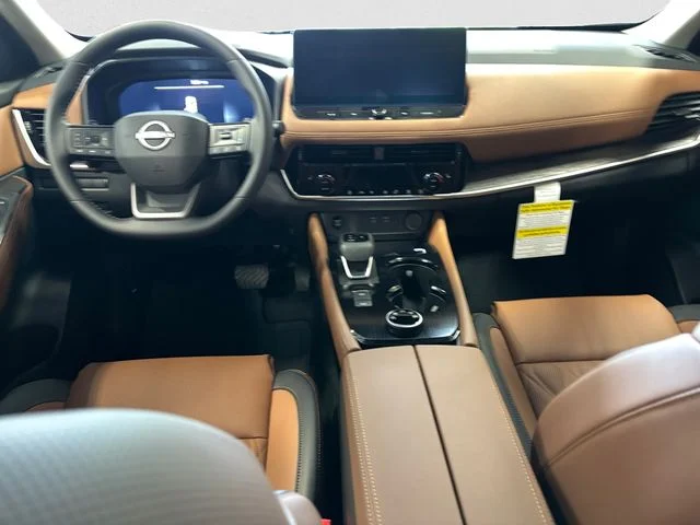 New 2026 Black Nissan Platinum image 10