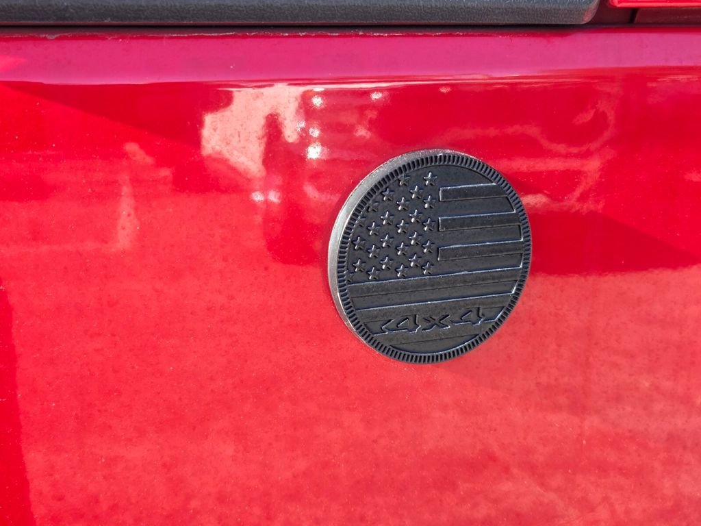 Used 2015 Red Jeep Unlimited Sahara image 10