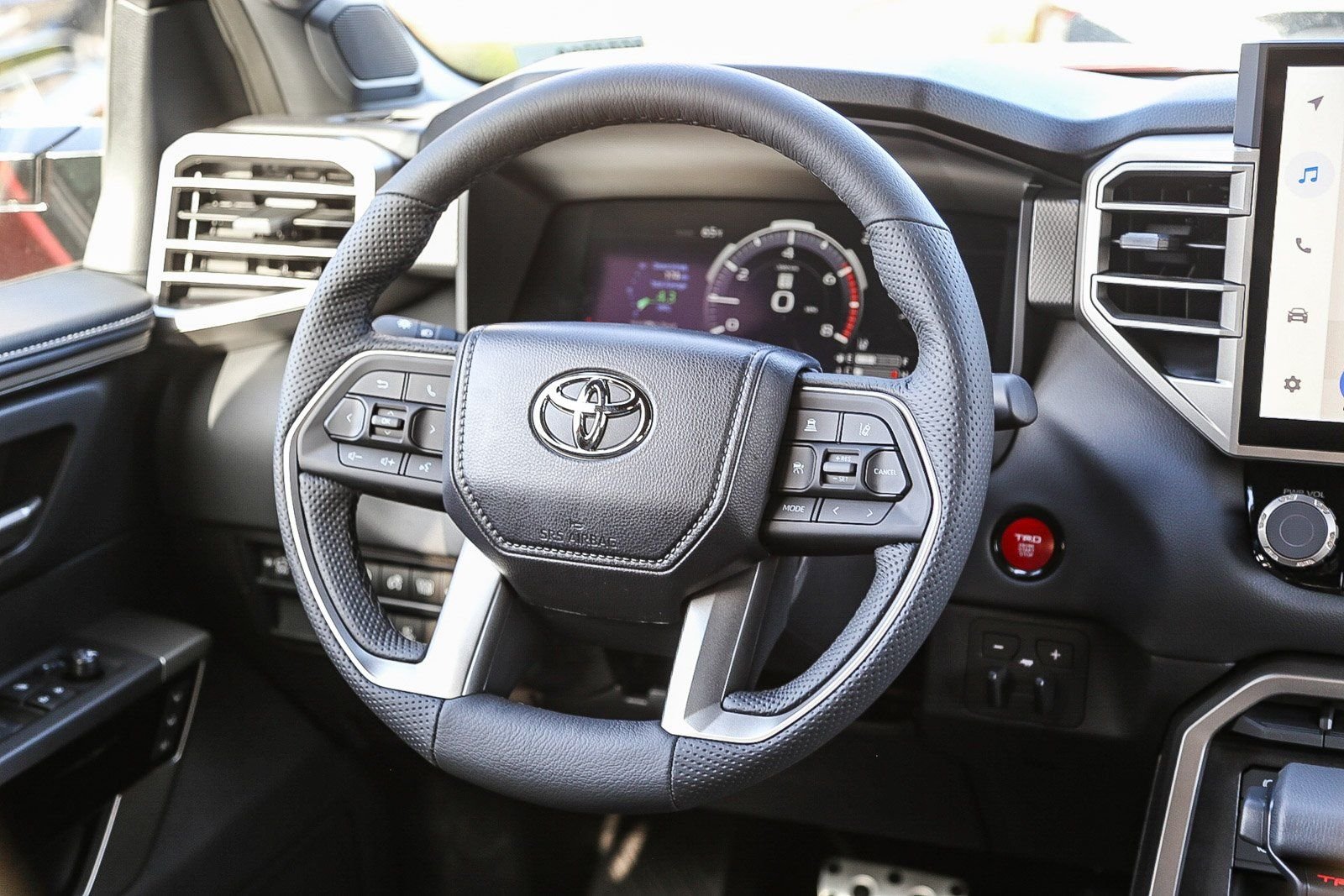 2026 Toyota Tundra Limited - Photo 15