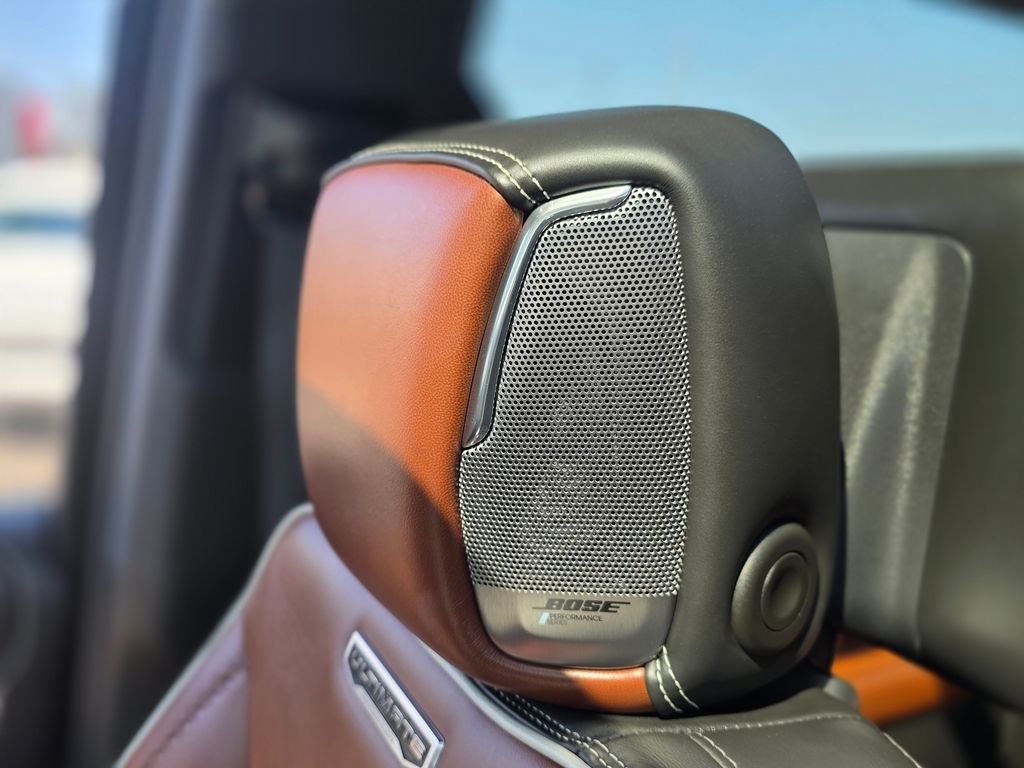 2023 GMC Yukon XL Denali Ultimate - Photo 36