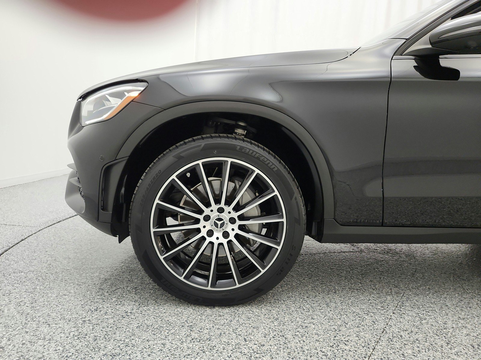 Used 2021 Black Mercedes-Benz GLC 300 SUV image 18