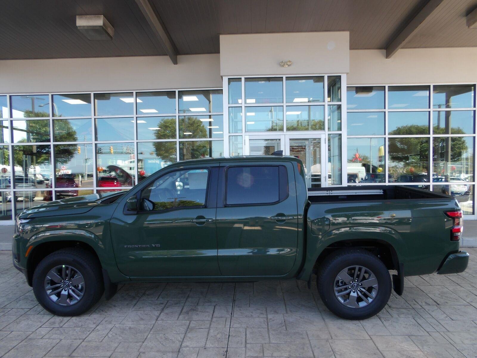 New 2027 Tactical Green Metallic Nissan SV image 4