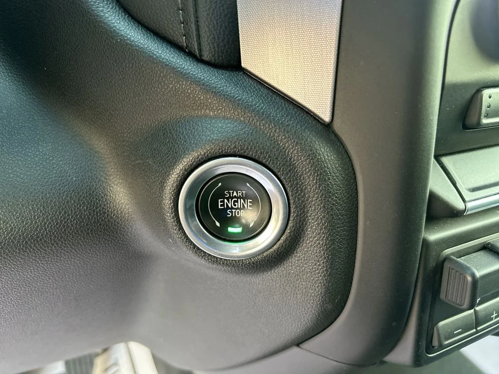 Used 2019 Gray GMC SLE image 20