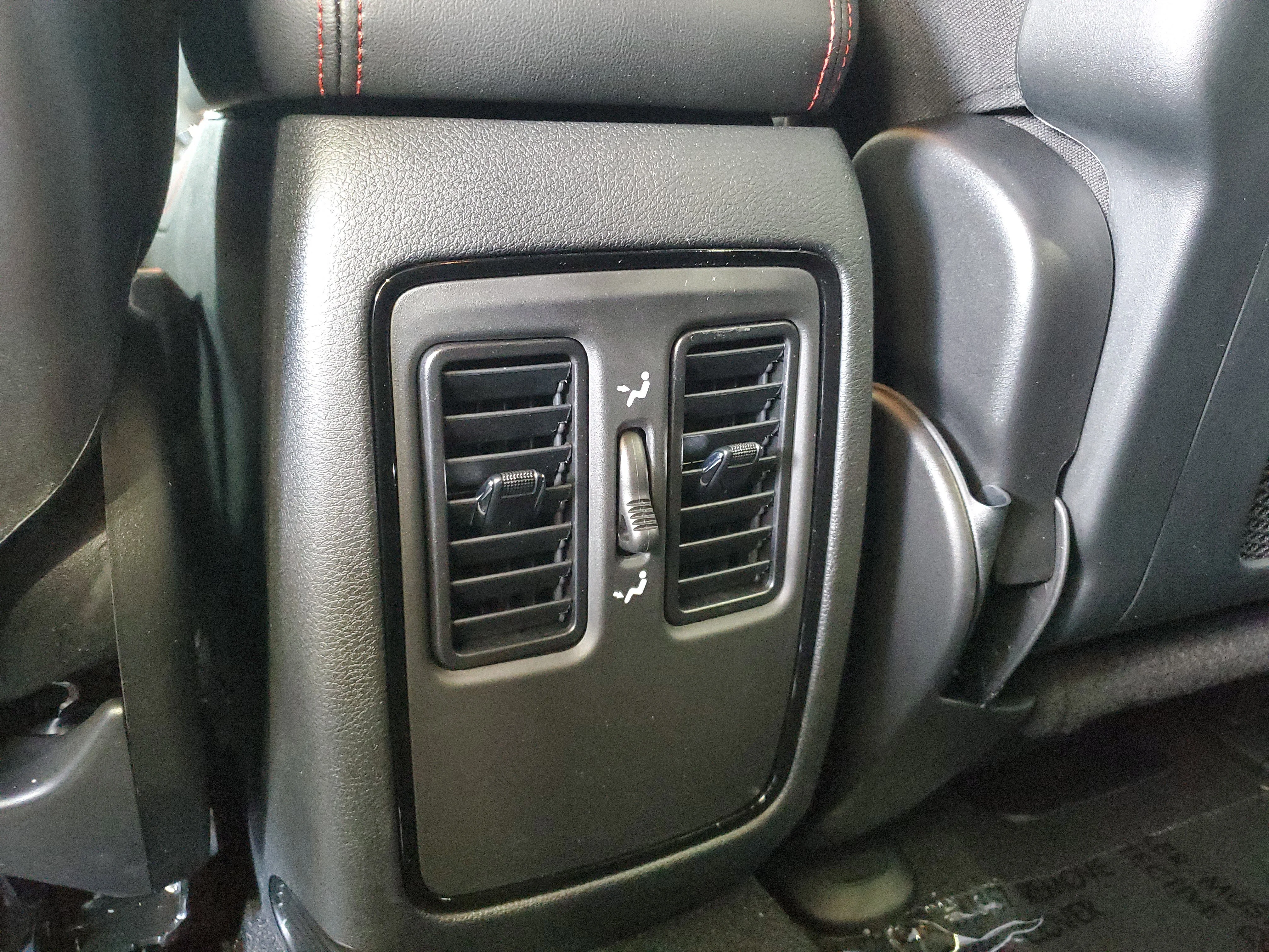 New 2026 Diamond Black Clear-Coat Exterior Paint Dodge GT image 12