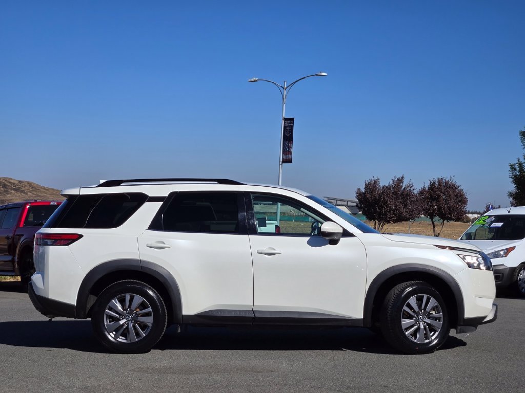 Certified Used 2024 Pearl White Tri-Coat Nissan SV image 3