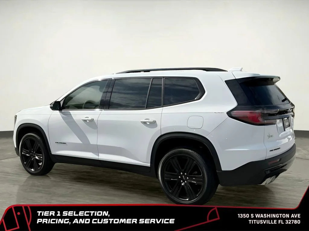 New 2026 Summit White GMC Elevation image 4