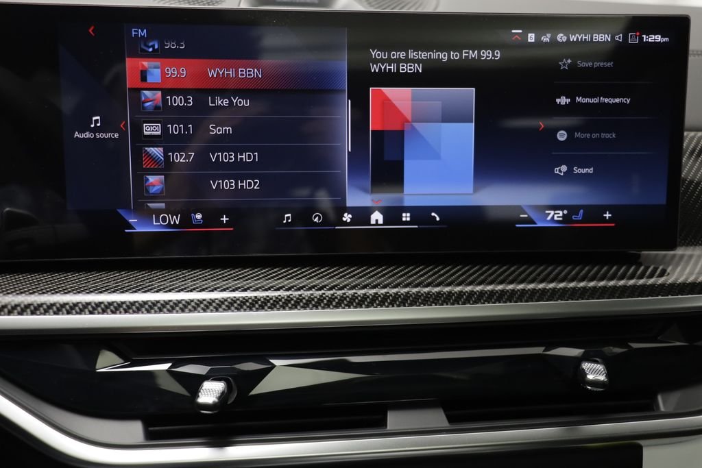 New 2027 Black Sapphire Metallic BMW M60i image 9