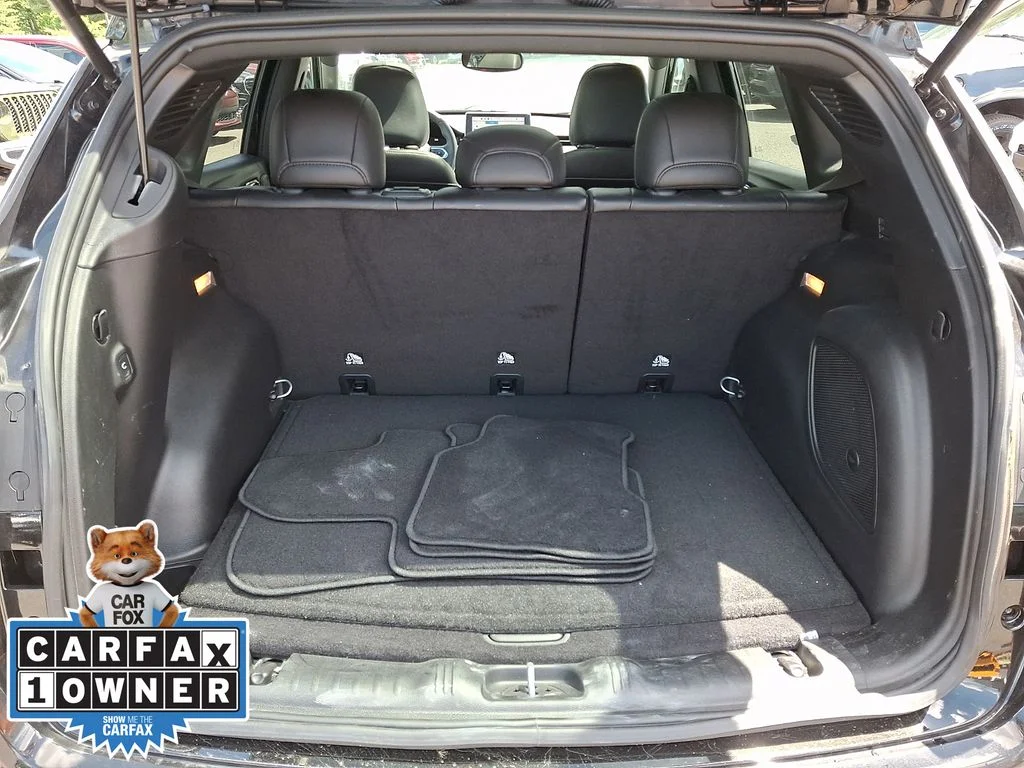 Certified Used 2023 Black Jeep Limited image 28